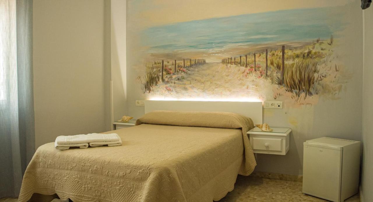 Hostal Patio Andaluz ปุนตาอุมเบรีย ภายนอก รูปภาพ