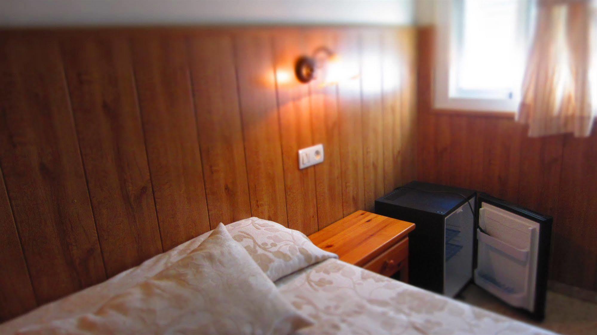 Hostal Patio Andaluz ปุนตาอุมเบรีย ภายนอก รูปภาพ