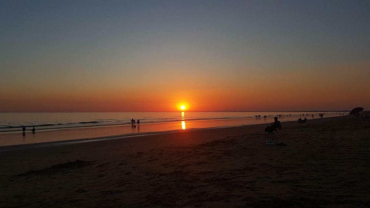 Hostal Patio Andaluz ปุนตาอุมเบรีย ภายนอก รูปภาพ